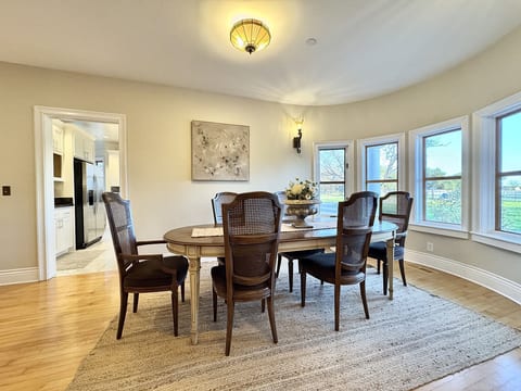 NEW! Gilroy Farmhouse for Large Groups