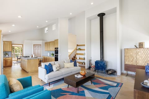 NEW! Woodside Retreat: Gorgeous Views & Hot Tub