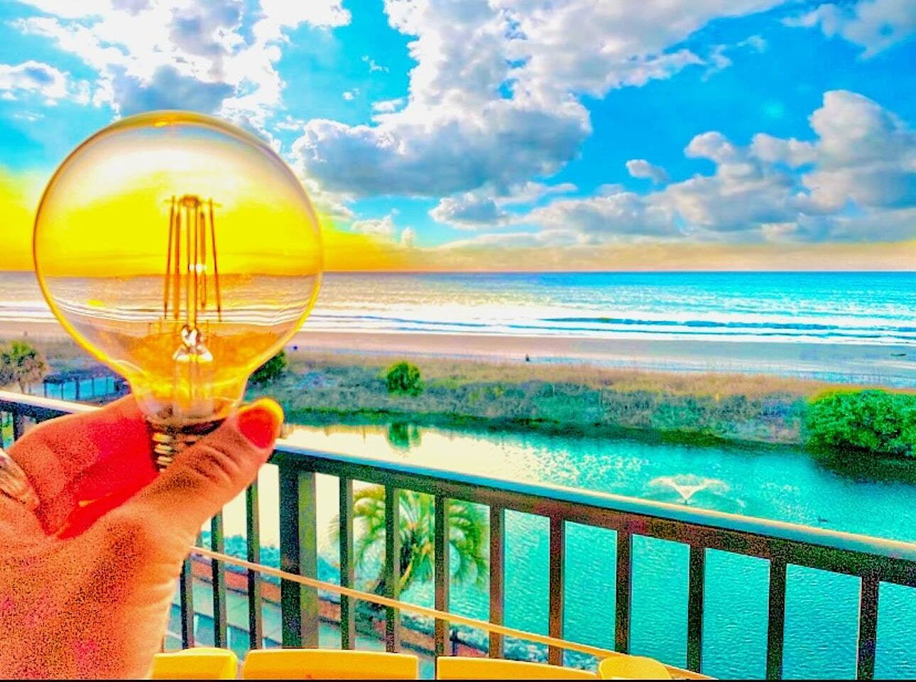 Think you need a vacation? Great idea! 3rd floor, direct oceanfront to watch the sunrise, bottle nosed dolphins, enjoy fireworks, and breath in the fresh ocean air!