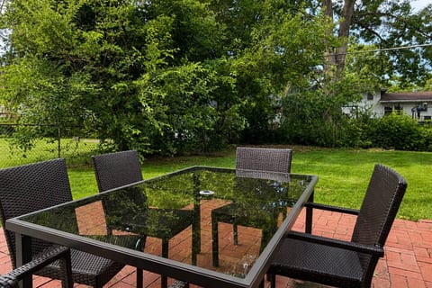 Gahanna Family-Friendly 4BR Retreat • King Bed
