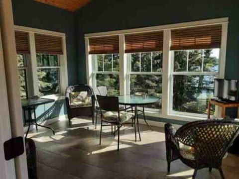 SUNROOM