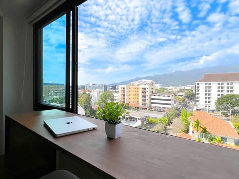 65 Sqm Nimman Condo w. Mountain View & Big Kitchen