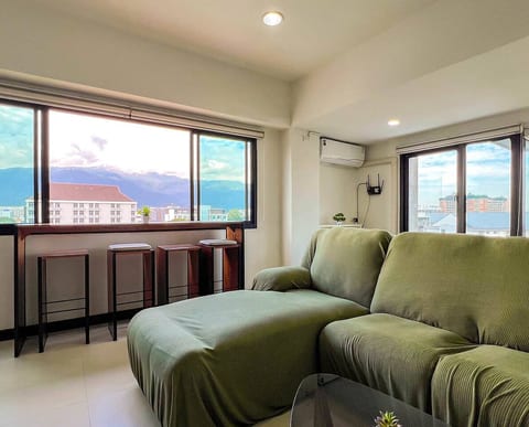 65 Sqm Nimman Condo w. Mountain View & Big Kitchen