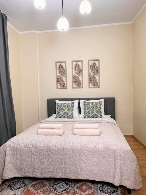 1-bedroom in Old Town