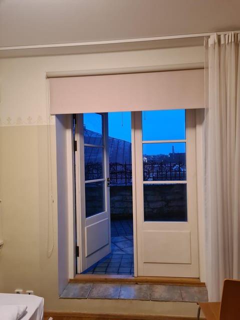2-Bedroom in Old Town with Balcony