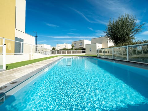 Pool Indoor