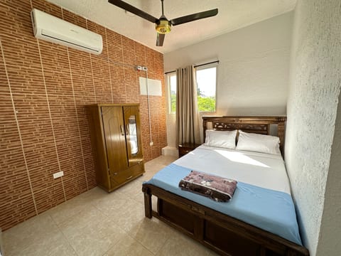 2BR Beach Apartment 5 Min Walk to Beach