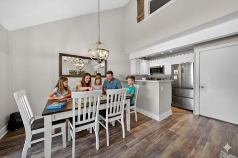 Jack Frost Mountain ski, townhome, fireplace, loft