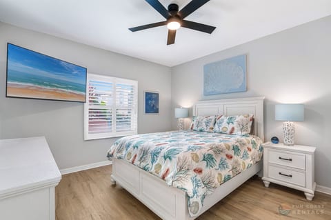 Queen Bedroom with Smart TV