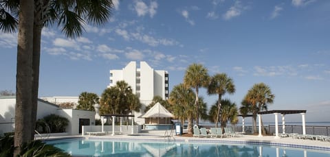 Poolside Paradise: Dive into relaxation with stunning Bay views