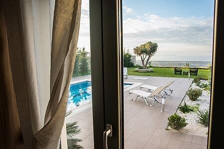 Villa Horizon: Privacidad, Vistas Escénicas y Exterior