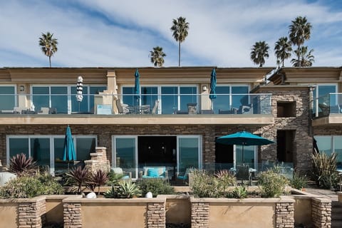 Jan Sale Seahorse Modern Beachfront Luxury with AC image 2