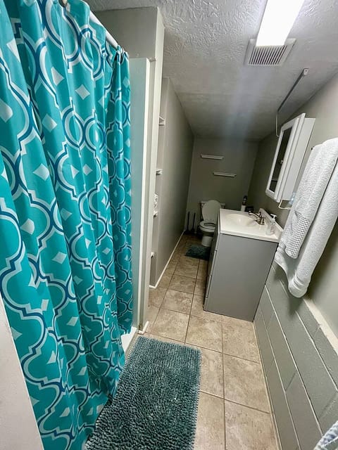 <| Whispering Palms Cottage Suite |>