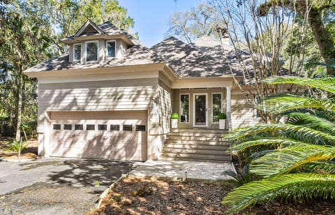 Hidden Oak Hideaway