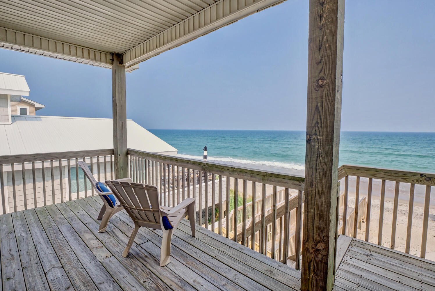 Deck (outdoor furniture not photographed)