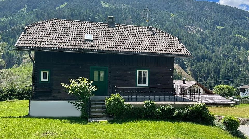 The slanted little house - Rangersdorf