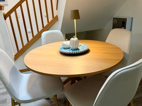 Beaver Garden Loft | Creekside Designer Stay in Beaverton