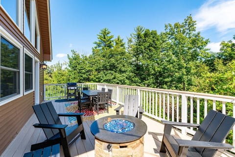 Chalet on the Hillside | Hot Tub + Fire Pit + Swim & Hike