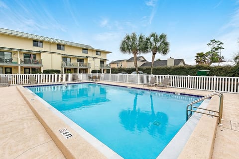 pool area