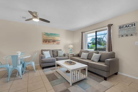 spacious living and dining area
