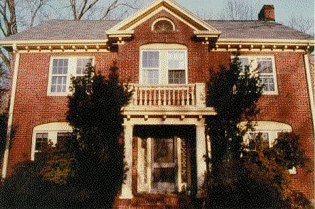 Cambridge Studio Apartment
