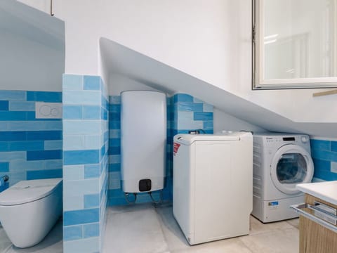 Conero Bluloft