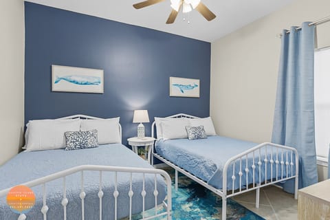 Guest Bedroom (2 Full Beds)
