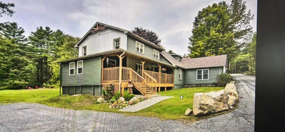 Lake George Beautiful Rental home - Lake George