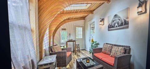 Lake George Beautiful Rental home