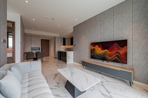 Saigon | The Crest Executive Residence by KayStay