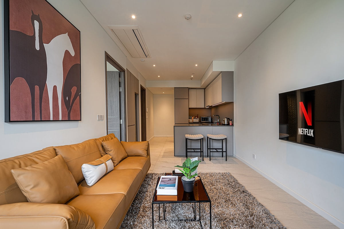 Luxury 1 Bedroom Apartment in Center of Saigon image 1