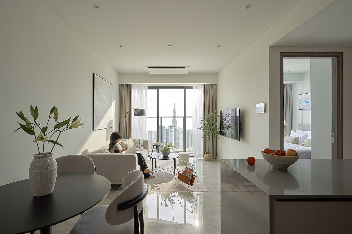 First Class Resident Suite | CBD | City&River View image 1