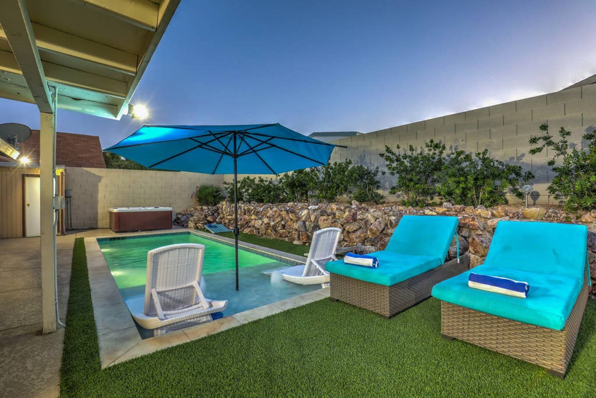 1.8 Miles from the Strip! Private Pool, Game Room!