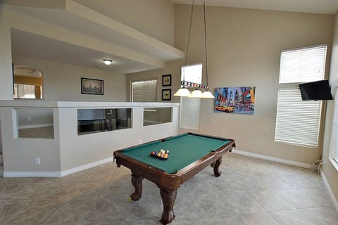 Private Pool, Spa, Game Room, Putting Green, WIFI!