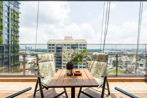 Saigon | Lumiere Riverside by KayStay | Thao Dien