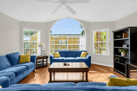 Luxury 3BR Condo Near Disney with Pool