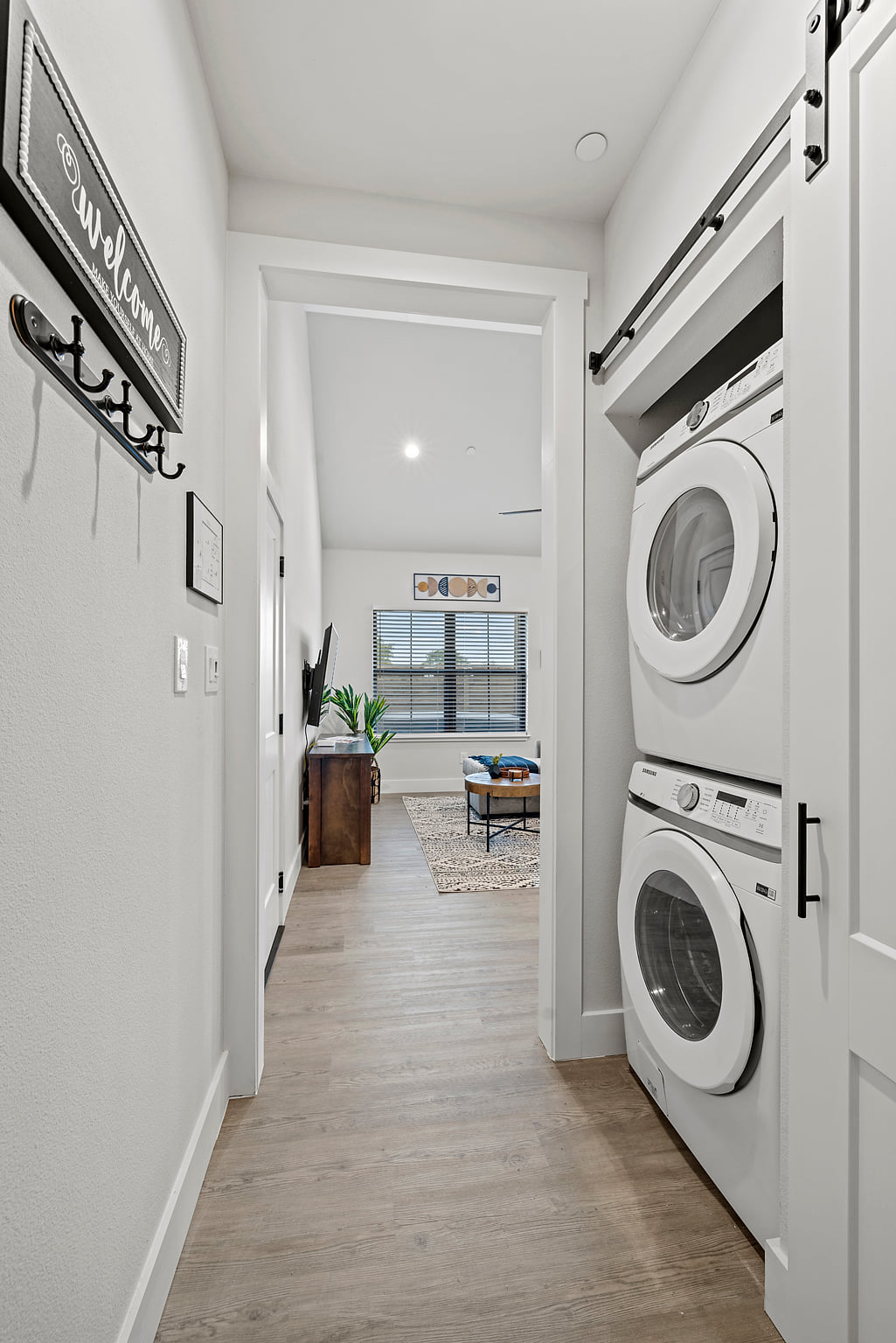 201 Longhorn and 202 Wine Down