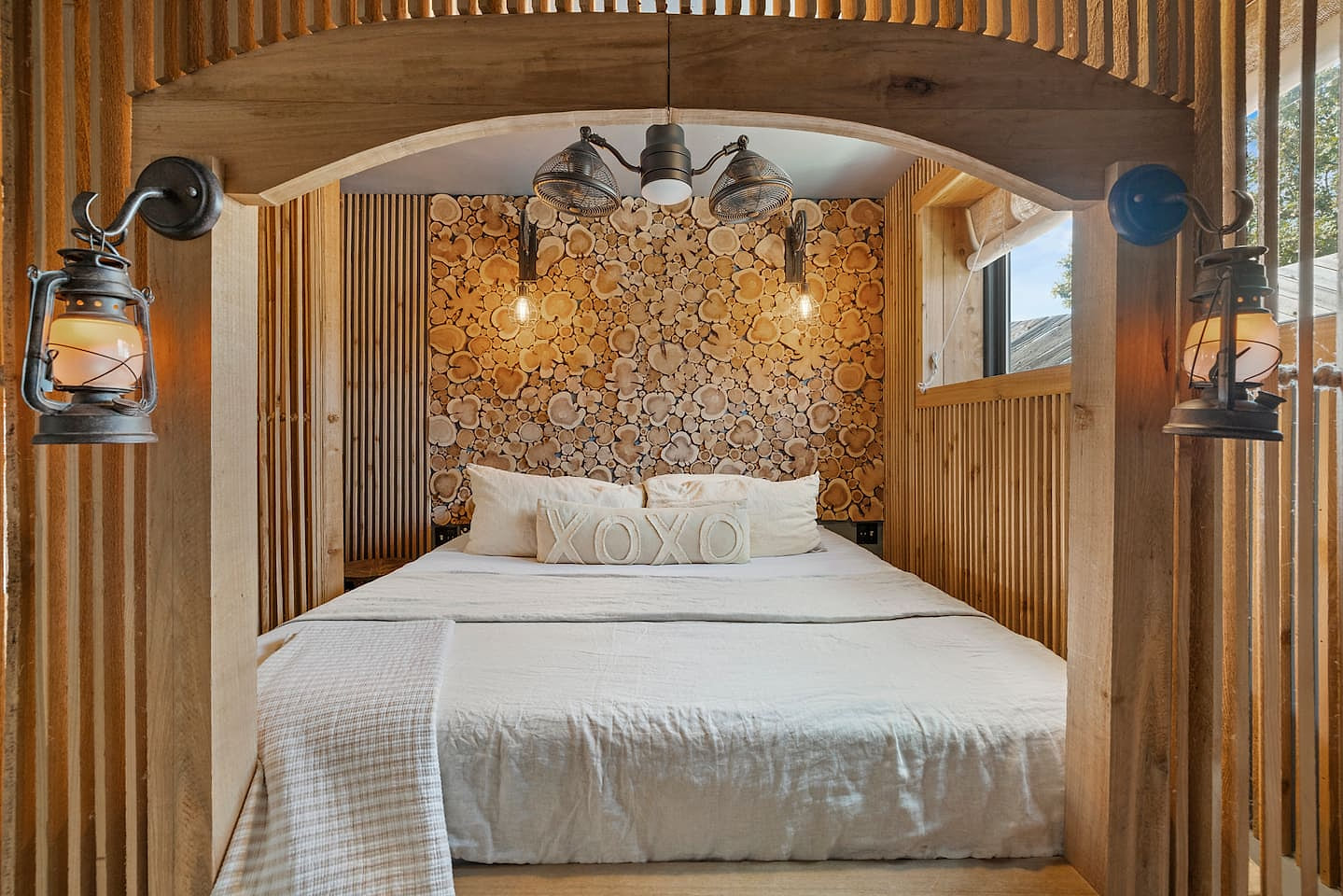 Fredericksburg Vacation Rentals & Holiday Homes | Book Direct on Houfy