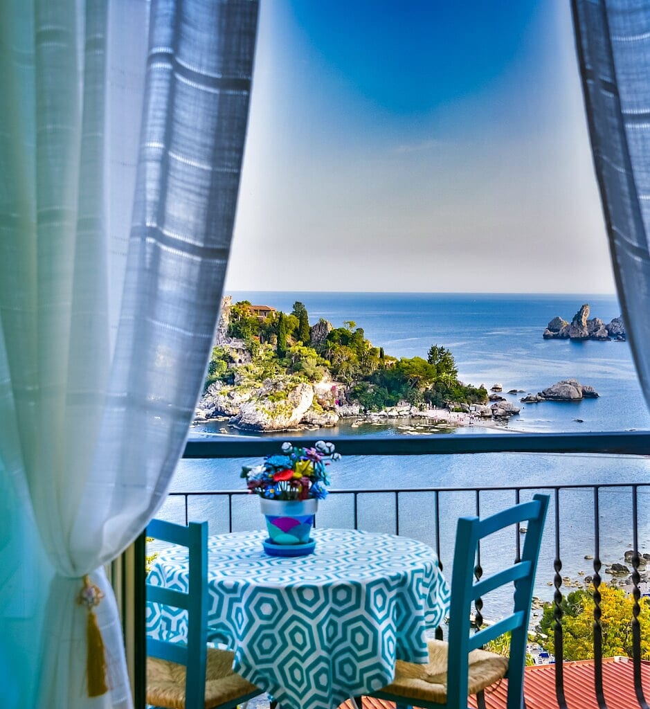 Amazing apartments in Isola Bella Nature Reserve image 1