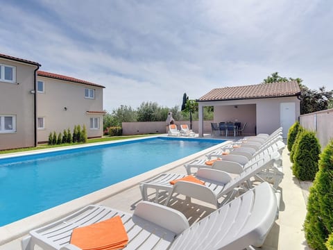Villa Marcelia