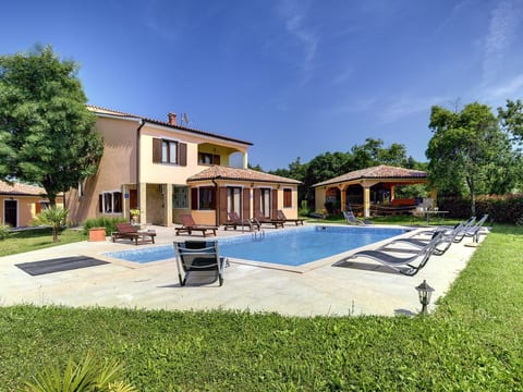 Villa Fatima