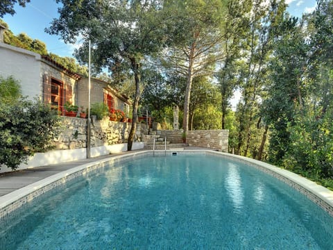 Mala Villa