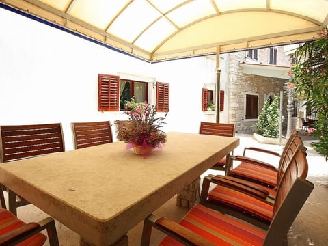 Casa Ladonia