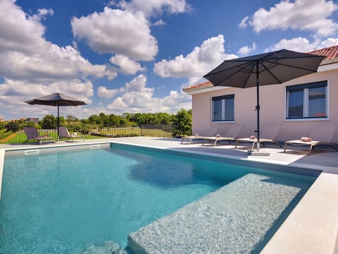 Villa LeMi
