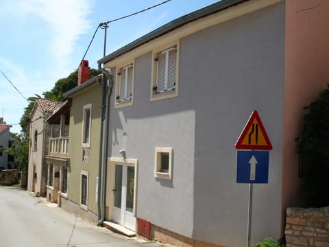 House Ita