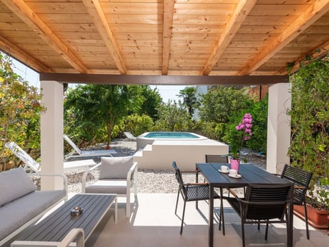 Villa Alis