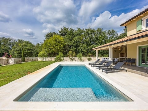 Villa Lunistra