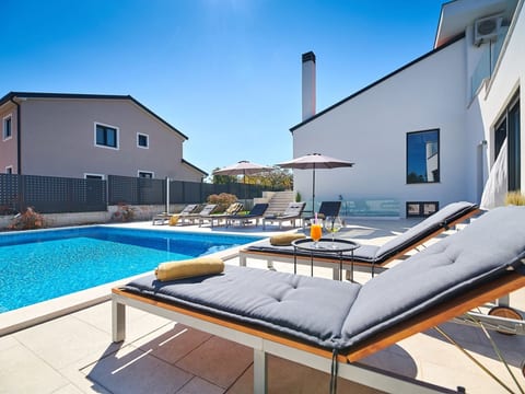 Villa Dolcea