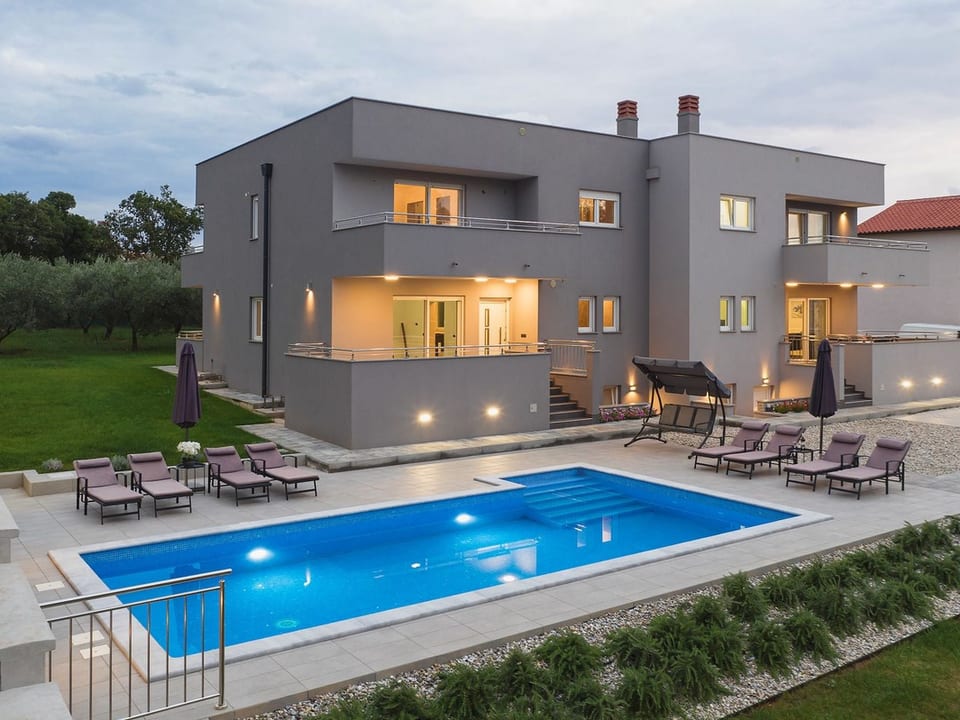 Villa Grande T&D - Pula