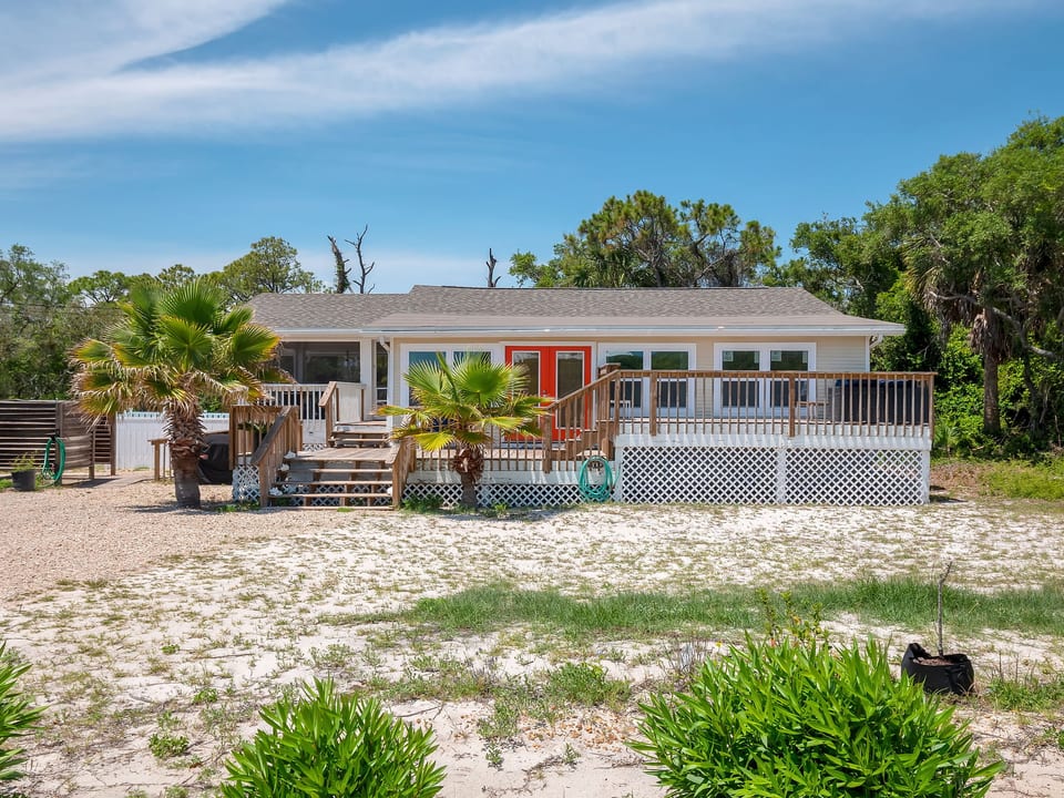 The Beachy Pool - Eastpoint